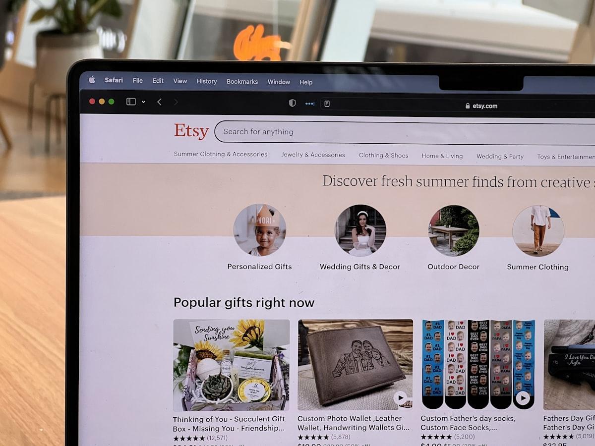 What Digital Products Do People Buy on Etsy?